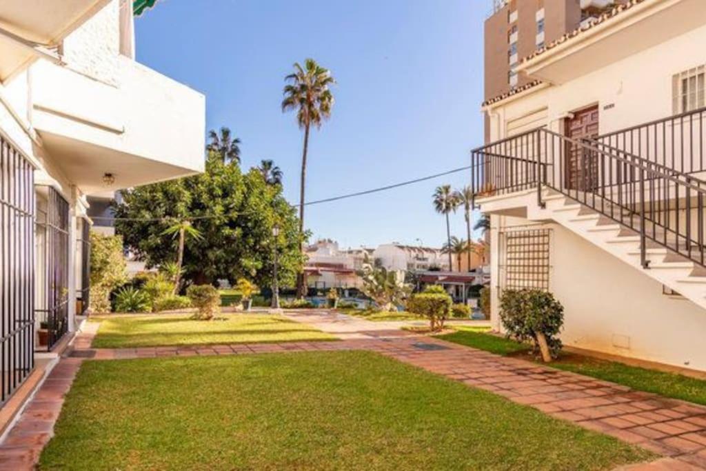 Playa Carihuela By Hdc Apartments Torremolinos Luaran gambar