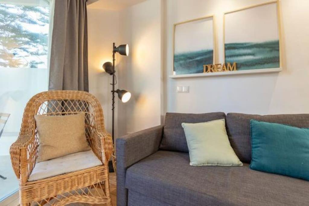 Playa Carihuela By Hdc Apartments Torremolinos Luaran gambar